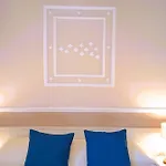فندق Moderno 3*