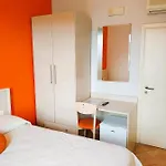 فندق Moderno