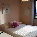 فندق Moderno
