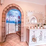 Moderno فندق SantʼAntìoco