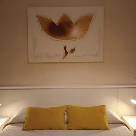 Moderno Hotel 3*