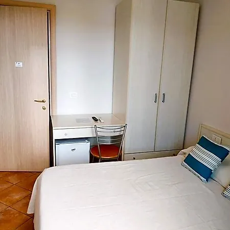 Moderno Otel
