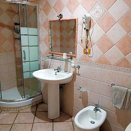 Otel Moderno