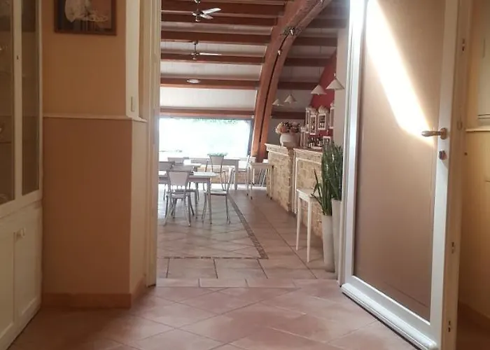 Moderno 酒店 SantʼAntìoco